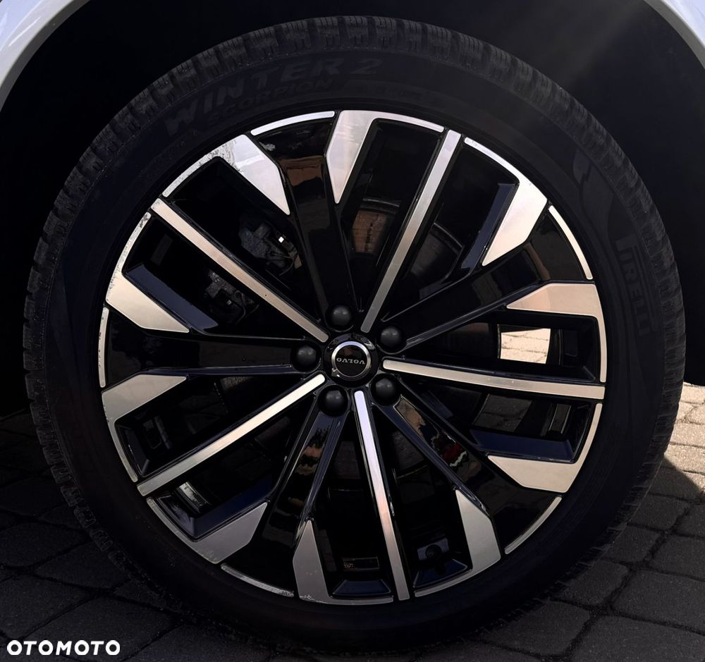 Volvo XC 90 - 38