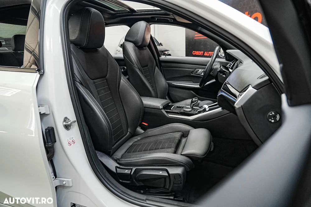 BMW Seria 3 320e Aut. Luxury Line - 17