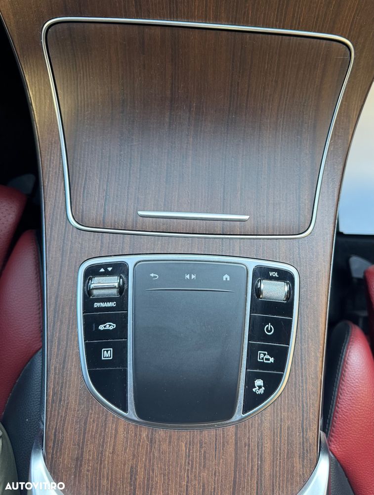 Mercedes-Benz GLC Coupe 300 e 4Matic 9G-TRONIC AMG Line Plus - 11