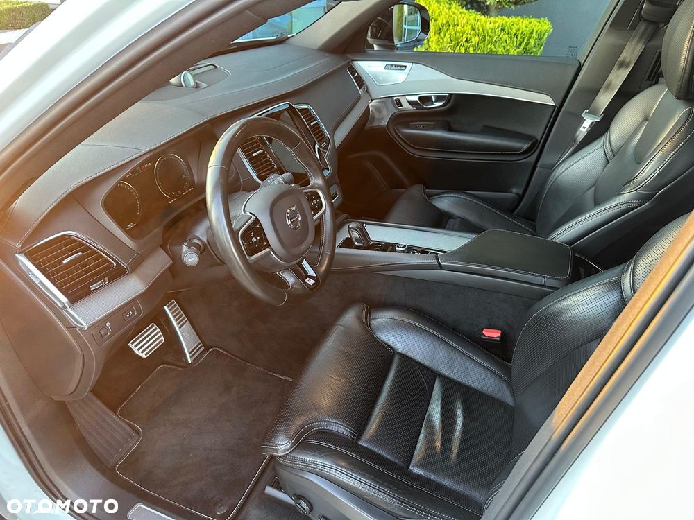 Volvo XC 90 D5 AWD R-Design 7os - 8