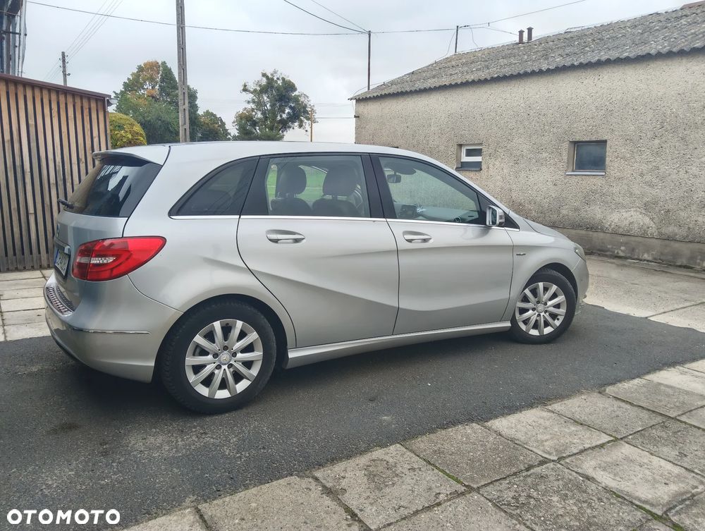 Mercedes-Benz Klasa B - 1