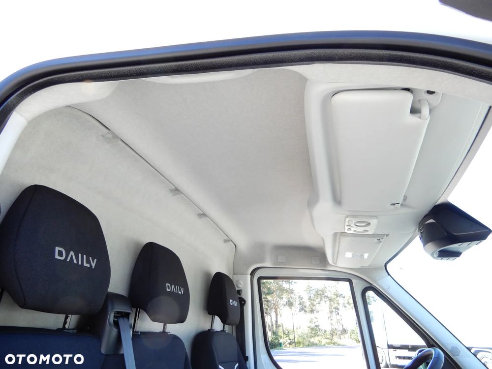 Iveco Daily 35S18 3.0 HPI 180 KM POWER Furgon Blaszak XXL 4.70 CM MAXI LONG Wysokość H3 2150 mm WZMACNIANE ZAWIESZENIE 1024 Kg Ładowność HAK 3500 Kg 50 Tys Km ASO Serwis Stan NOWY UNIKAT OKAZJA - 31