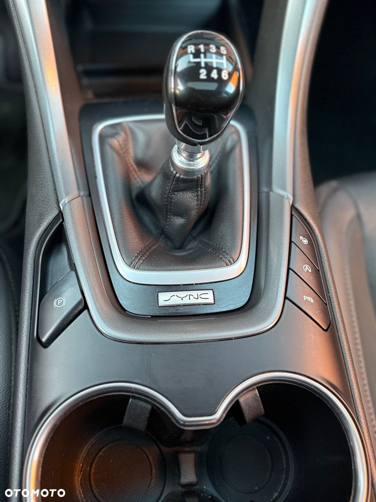 Ford Mondeo Turnier 2.0 TDCi Start-Stopp Titanium - 29