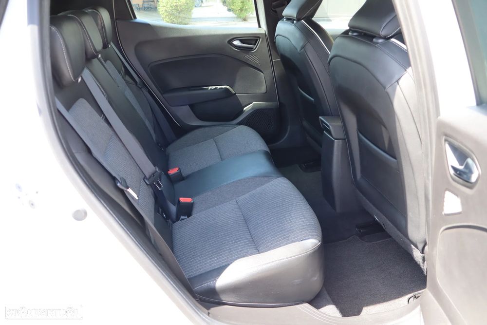 Renault Clio 1.0 TCe Intens Bi-Fuel - 21