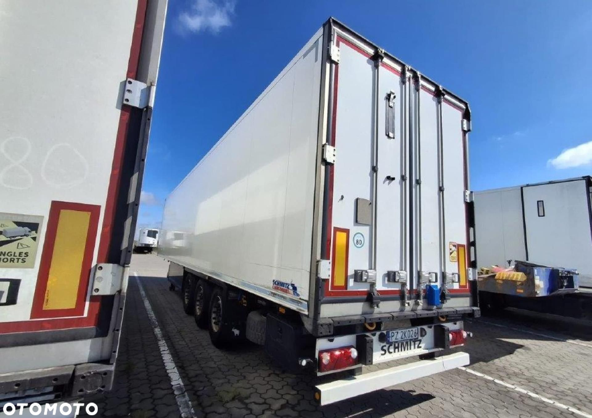 Schmitz Cargobull SKO FP 60 Carrier Vector 1550 - 4