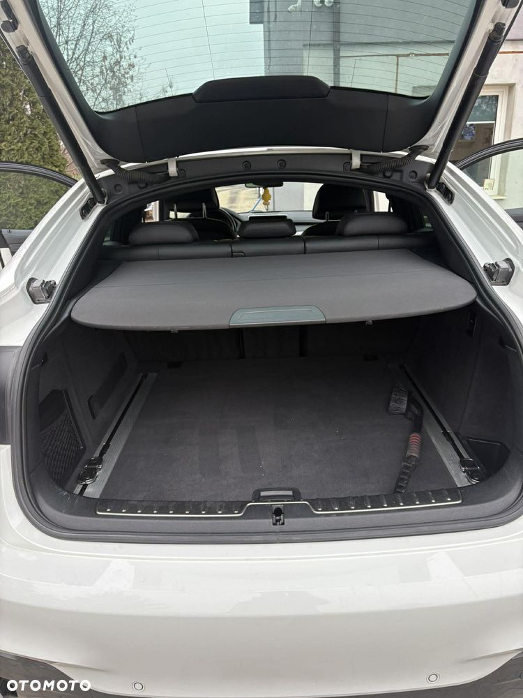 BMW X6 xDrive40d - 4