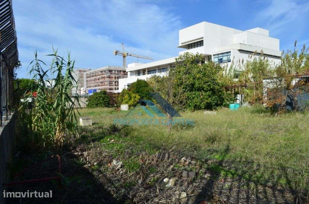 Terreno rústico com possibilidade de passar a urbano - Grande imagem: 3/9