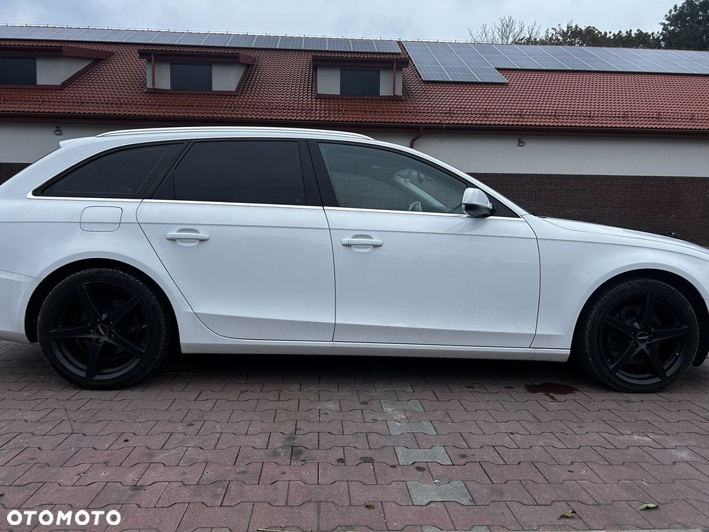 Audi A4 Avant 2.0 TFSI quattro S tronic Ambition - 4