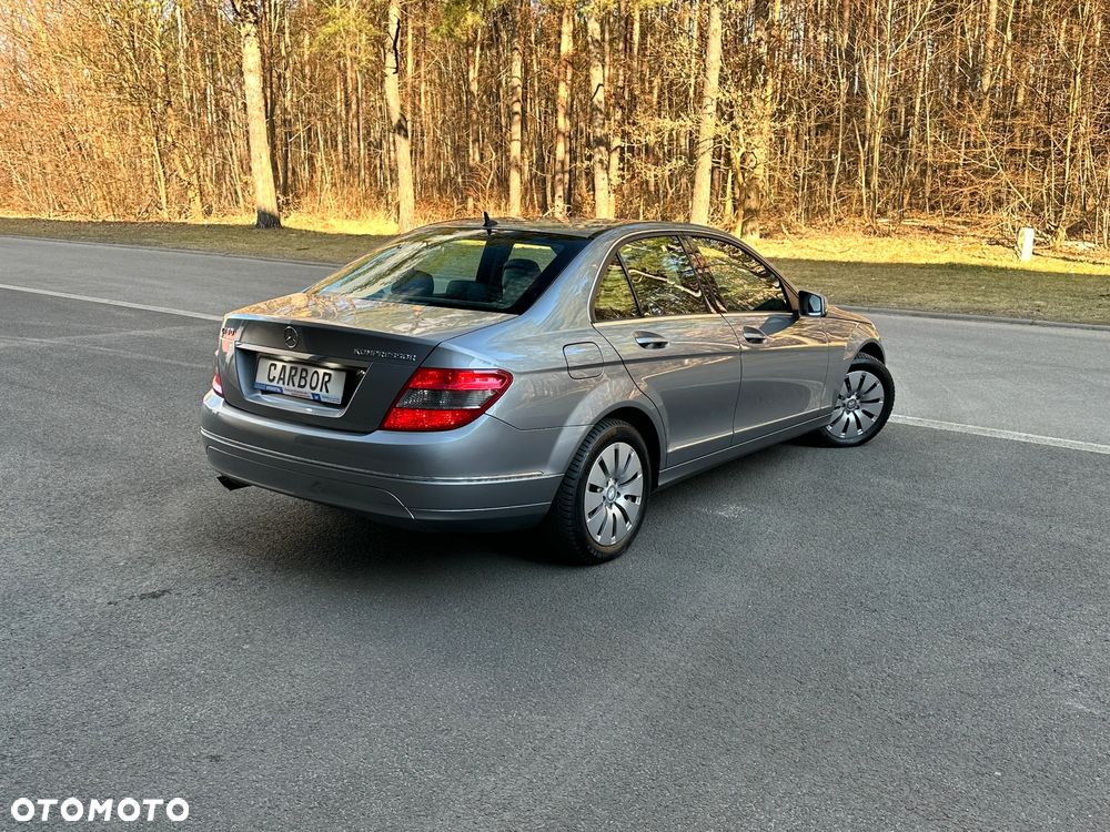 Mercedes-Benz Klasa C 180 Kompressor Automatik BlueEFFICIENCY - 14