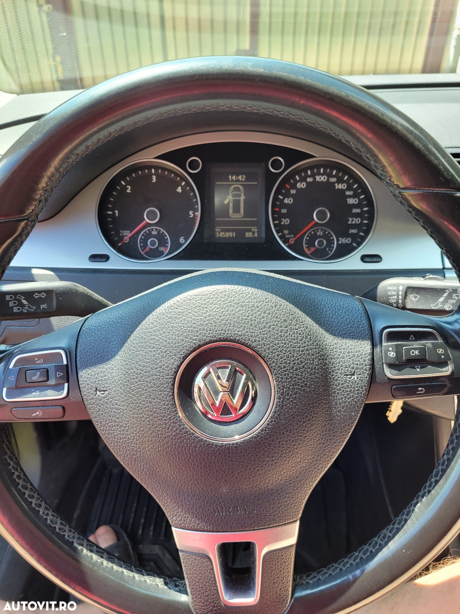 Volkswagen Passat Variant 2.0 TDI Sportline DPF - 10