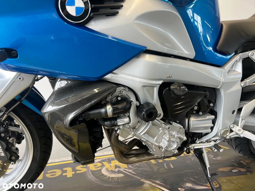 BMW K - 9