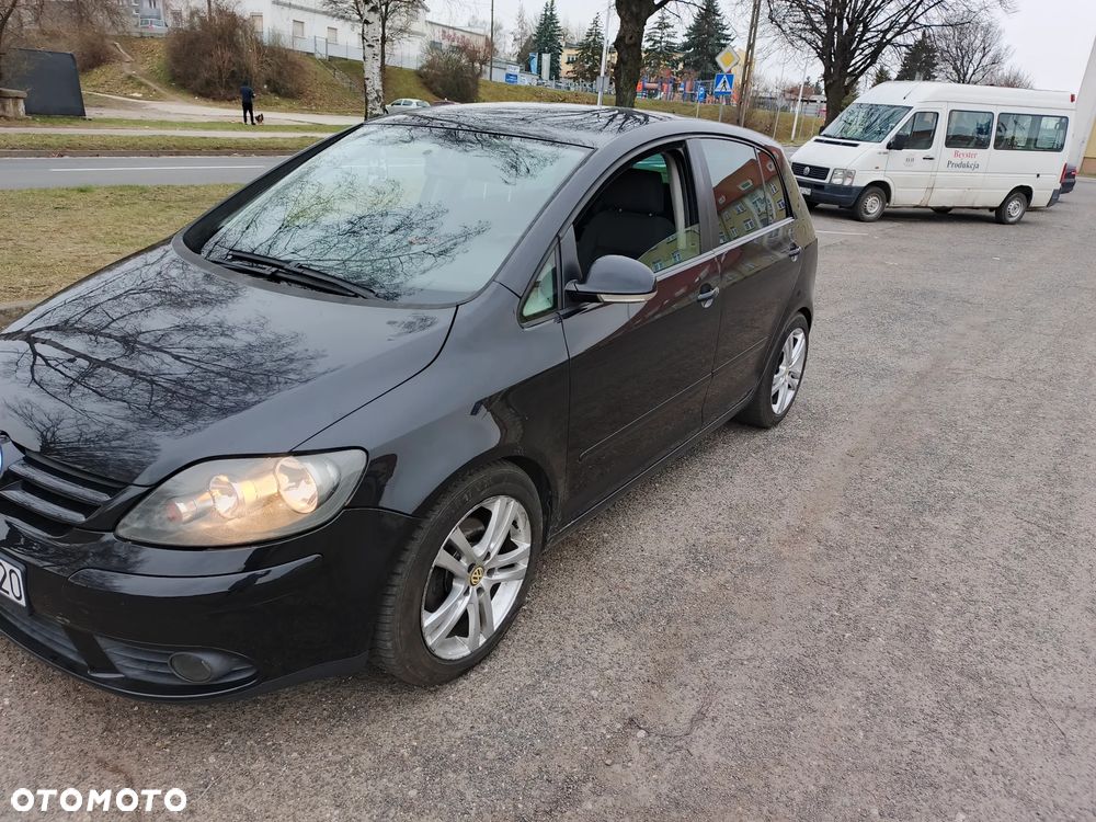 Volkswagen Golf Plus 1.9 TDI Comfortline DSG - 4