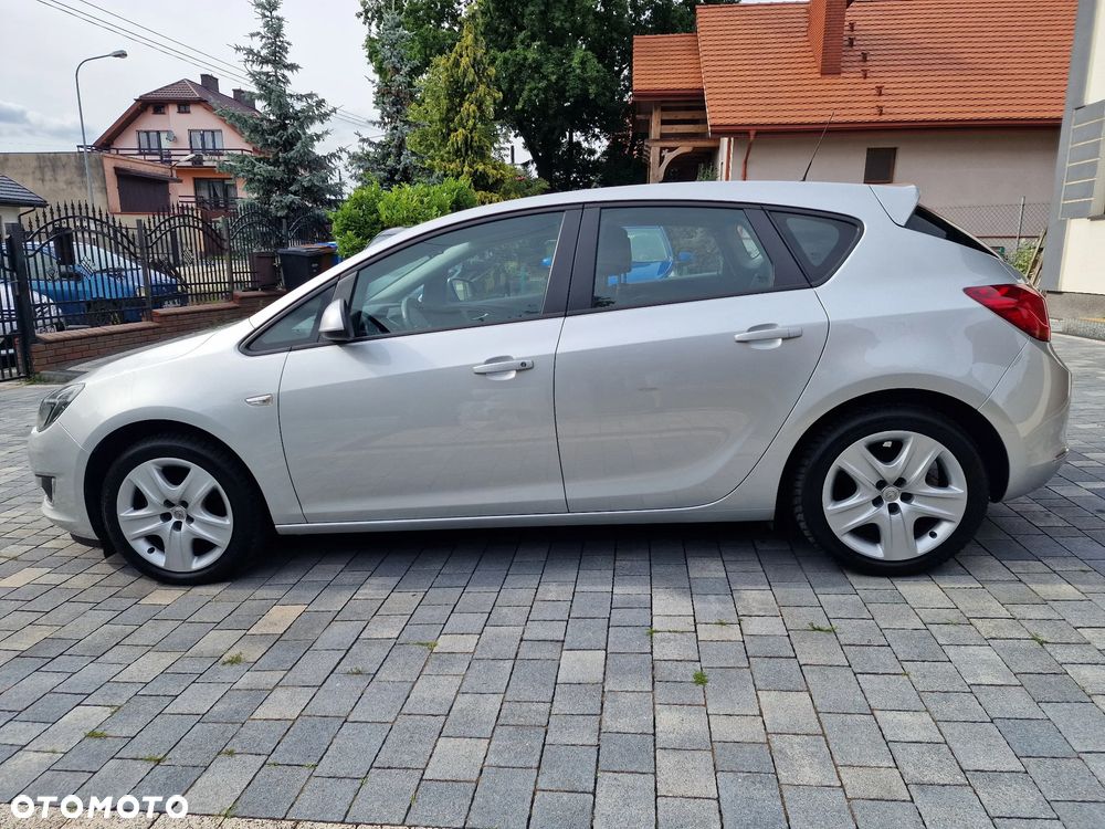 Opel Astra 1.4 Active - 11