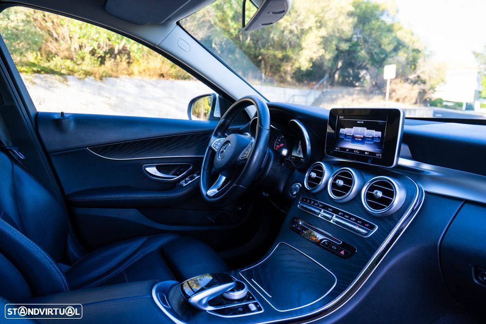 Mercedes-Benz C 220 - 13