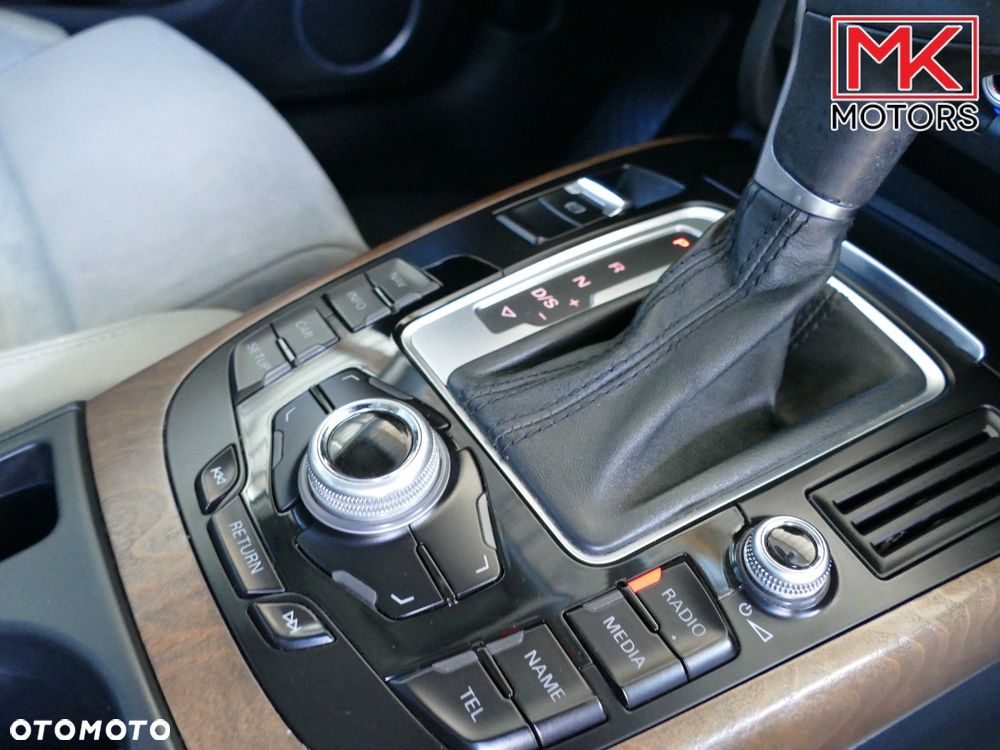 Audi A4 Avant 2.0 TDI DPF quattro S tronic Attraction - 10