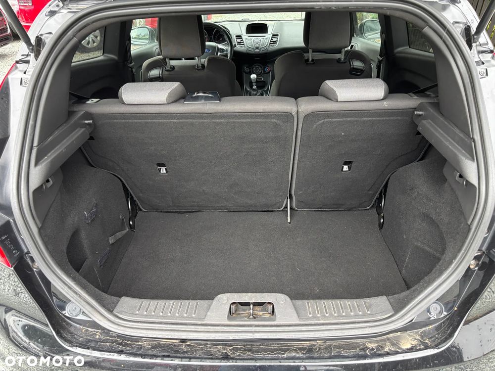 Ford Fiesta 1.6 EcoBoost ST - 23