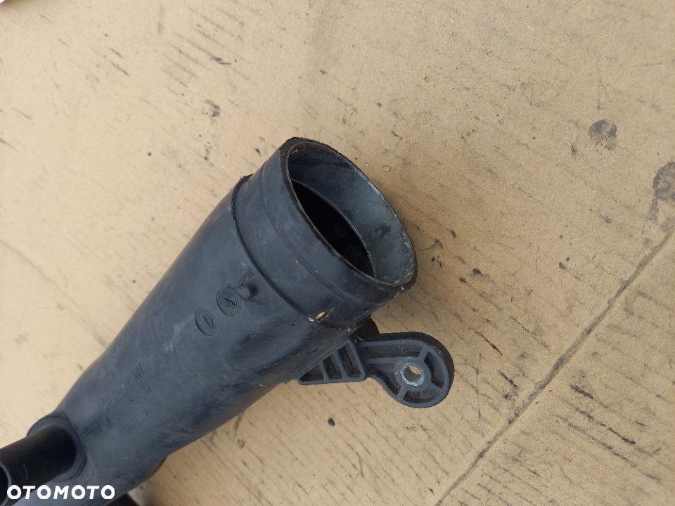 AUDI A3 8P JETTA 2.0 TDI Rura przewód powietrza 1k0129654aj - 2