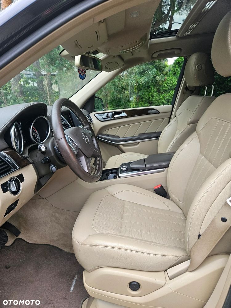 Mercedes-Benz GL 500 4-Matic - 9