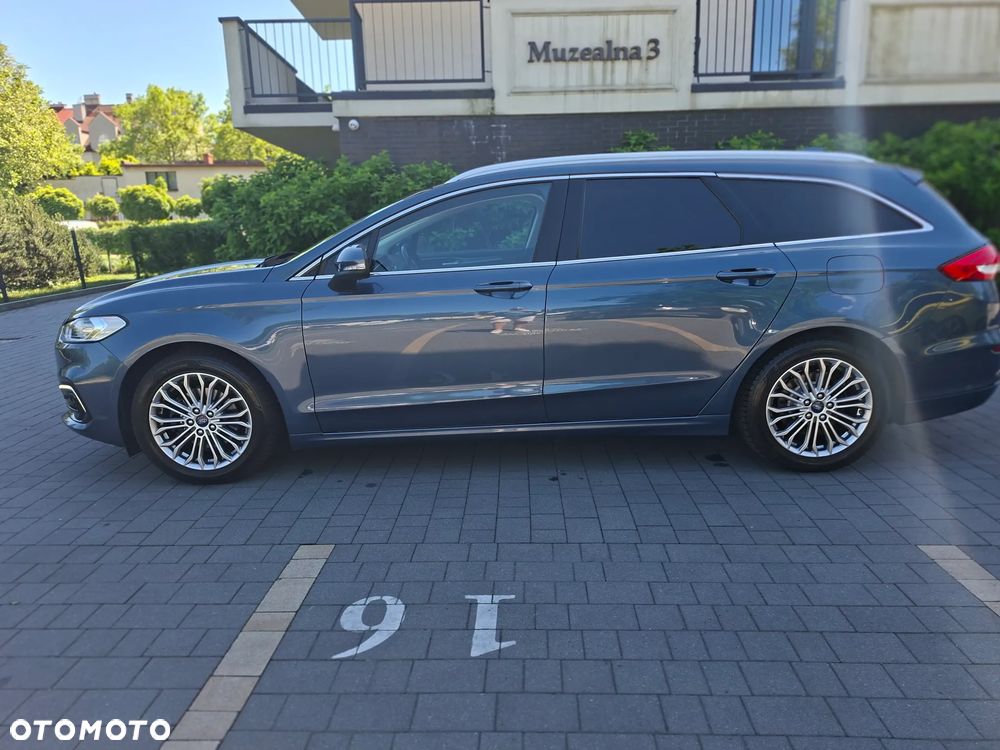 Ford Mondeo - 9