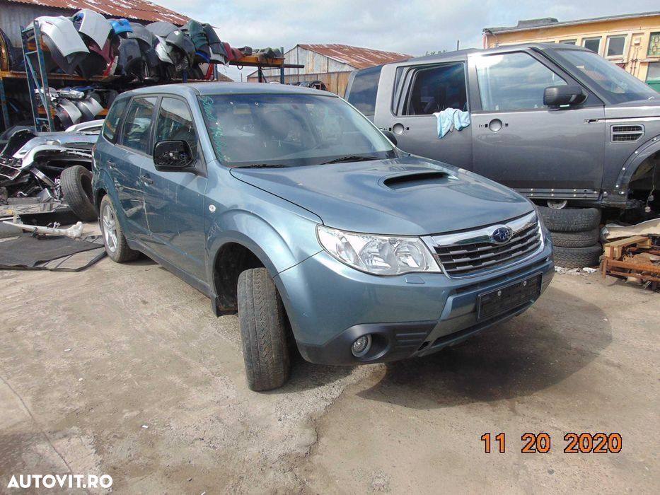Dezmembrez Subaru Forester motor 2.0 boxer volan staga cutie manuala - 1
