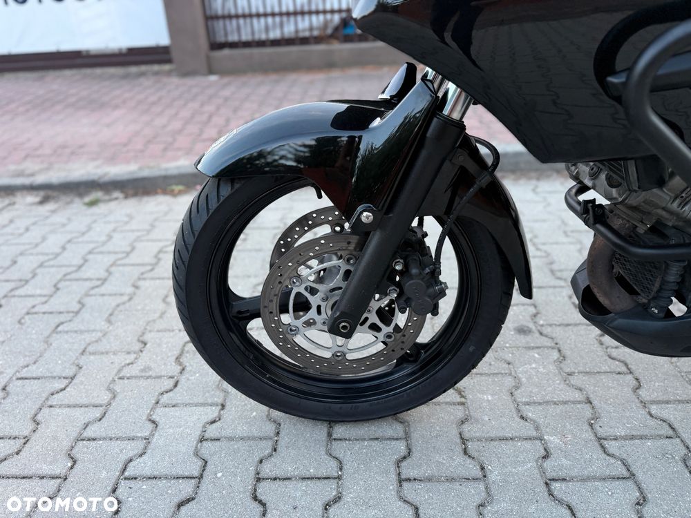 Suzuki DL - 22