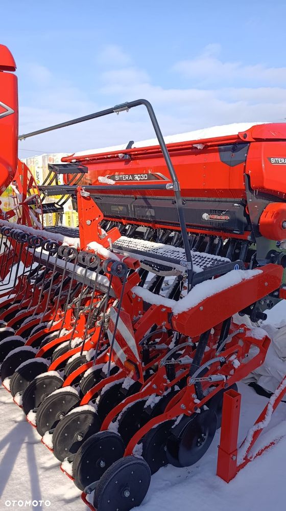 Kuhn Sitera 3030 + Brona CD 3020 - 2