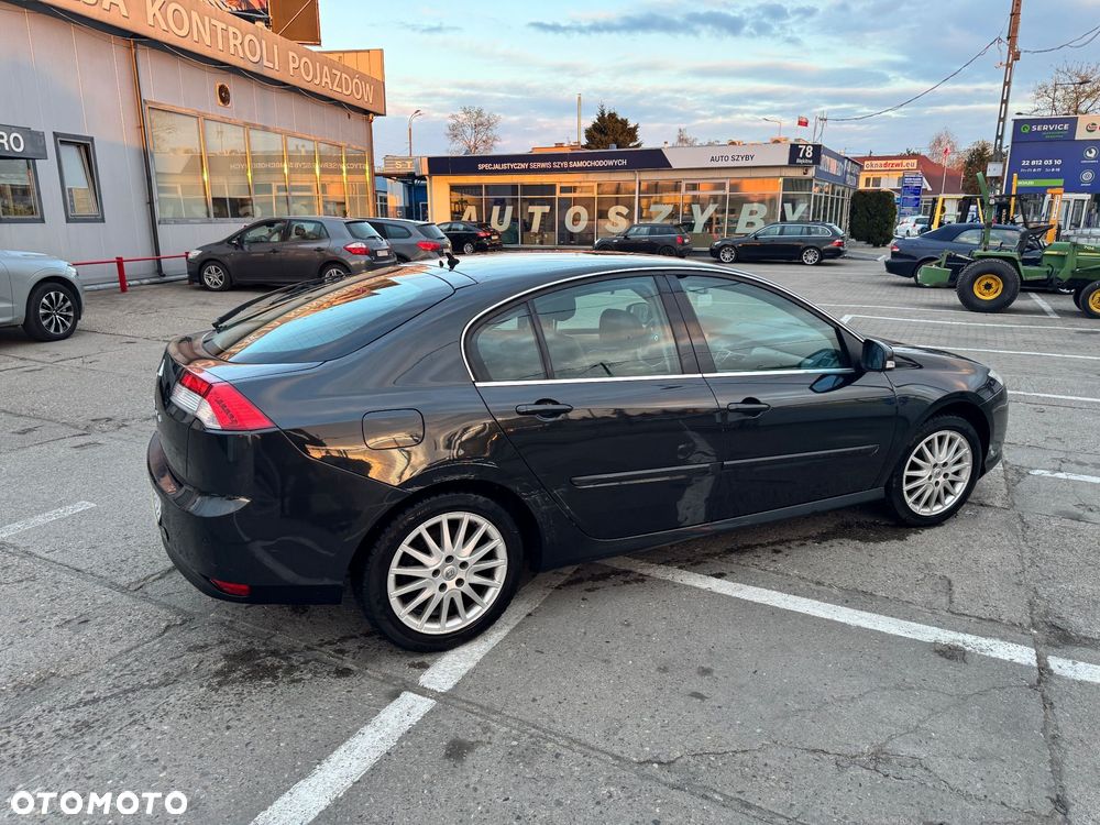 Renault Laguna 2.0 dCi FAP Privilege - 5