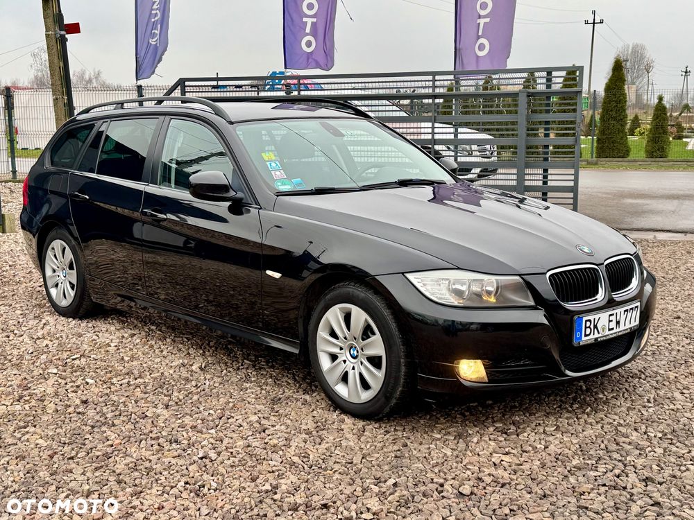 BMW Seria 3 318i - 1