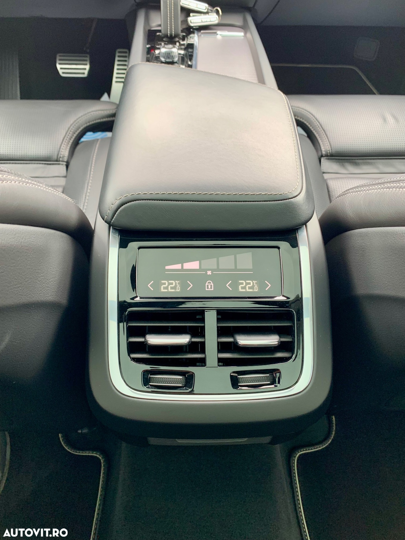 Volvo XC 60 B5 D AWD Geartronic RDesign - 23
