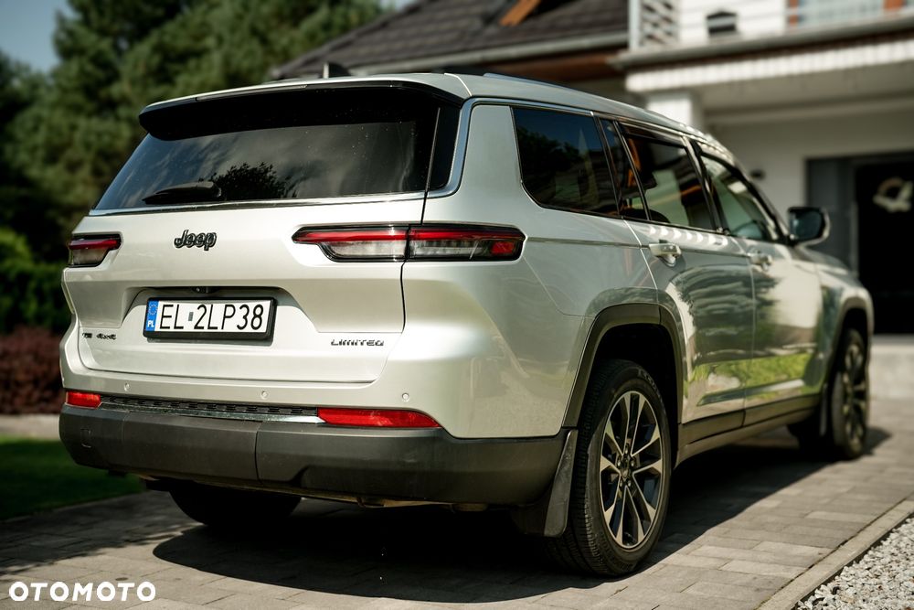 Jeep Grand Cherokee - 15