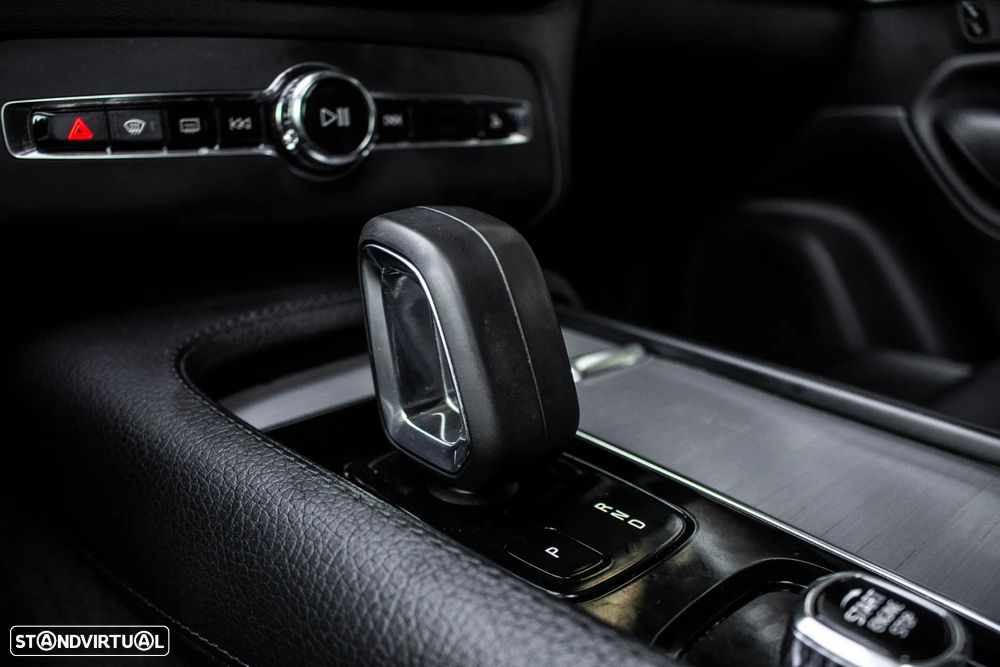 Volvo XC 90 2.0 T8 PHEV Inscription AWD - 20