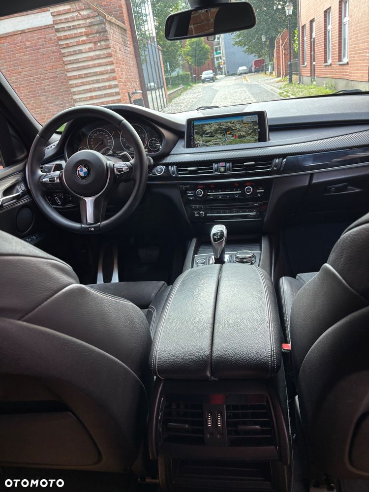 BMW X5 xDrive30d - 29
