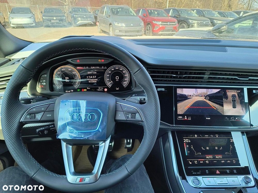 Audi Q8 - 11