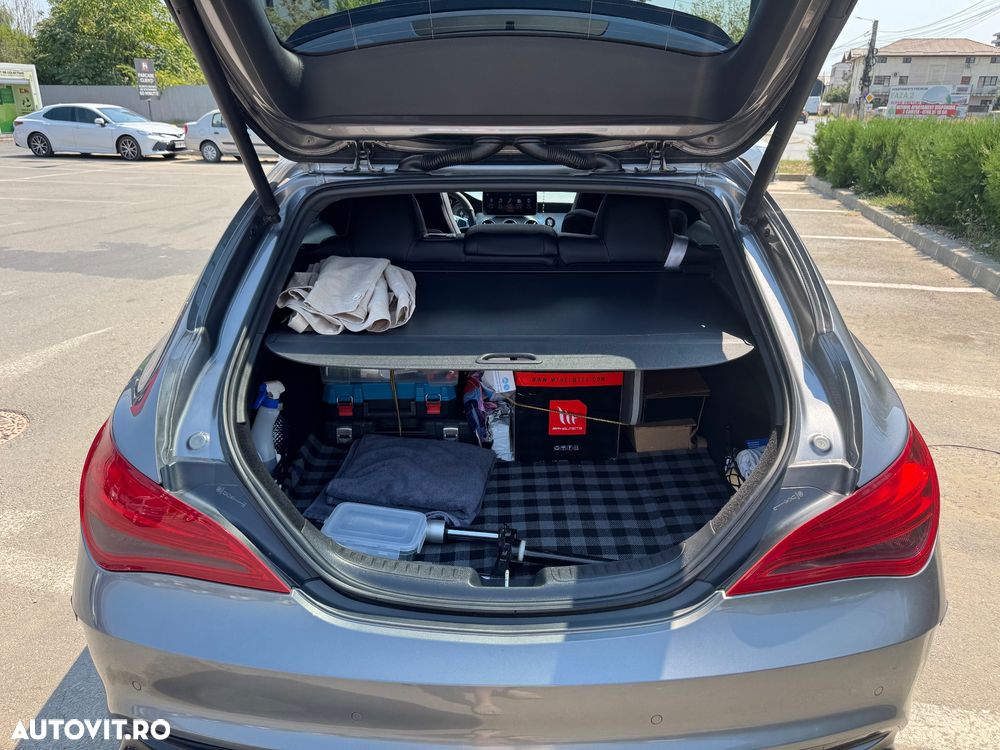 Mercedes-Benz CLA 250 - 22
