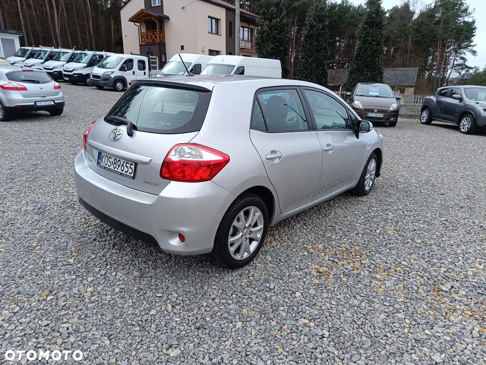 Toyota Auris 1.33 VVT-i Premium - 4