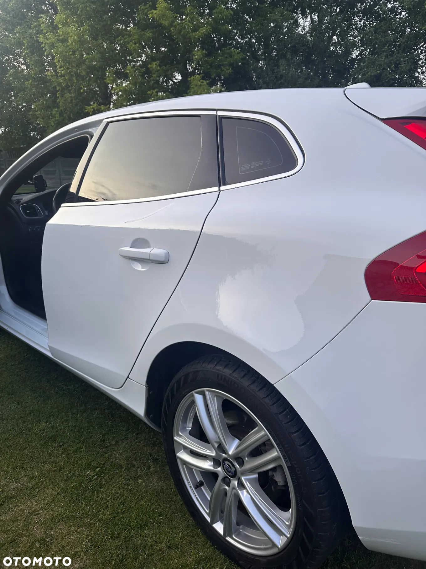 Volvo V40 D2 Drive-E R-Design Kinetic - 6