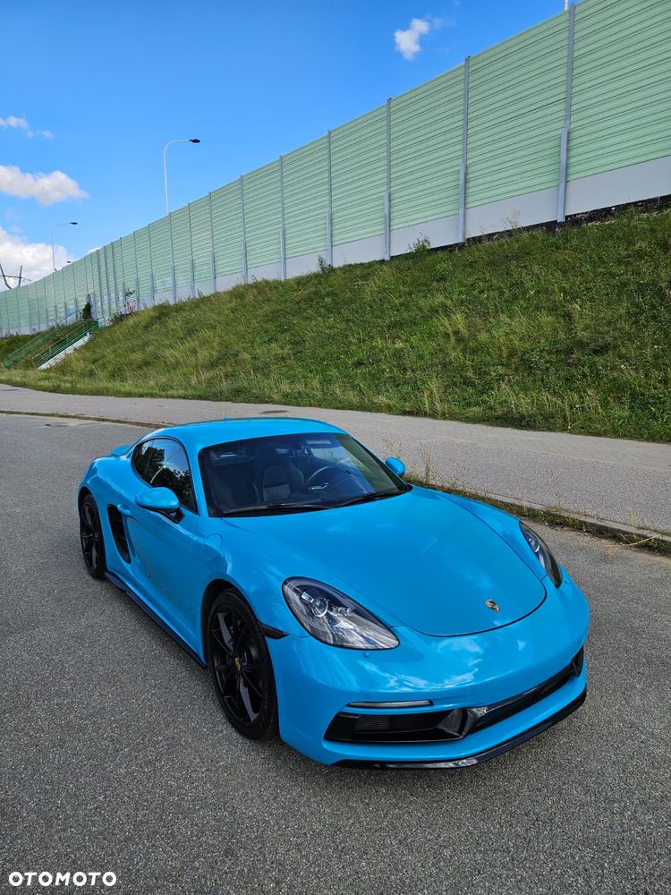 Porsche 718 Cayman - 8
