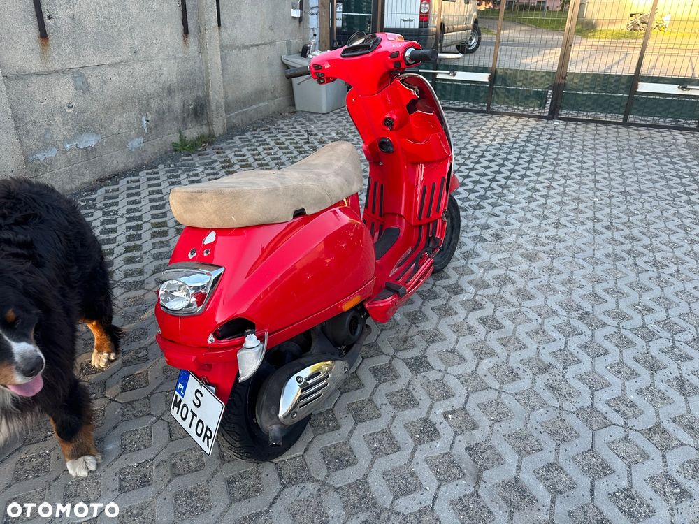 Piaggio Vespa - 3