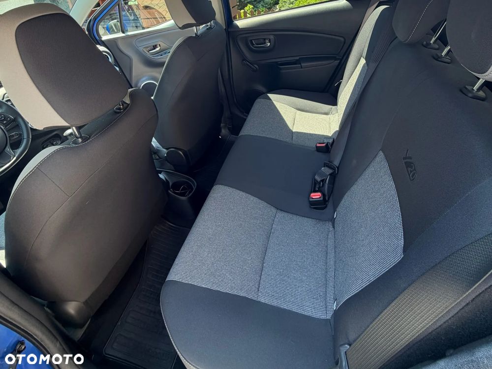 Toyota Yaris 1.5 Premium - 12