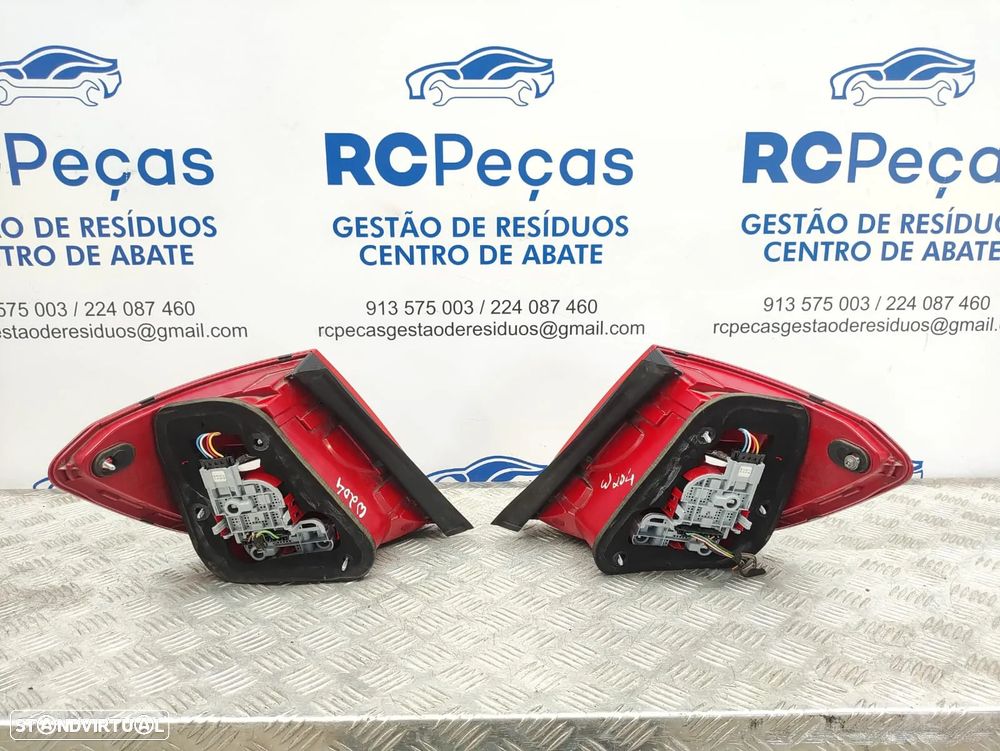 Farolins Tras Traseiros Esquerdo Direito Originais LED Mercedes Benz Classe C W204 Facelift Carrinha Station 2048206564 2048206264 2007 - 2014 - 8