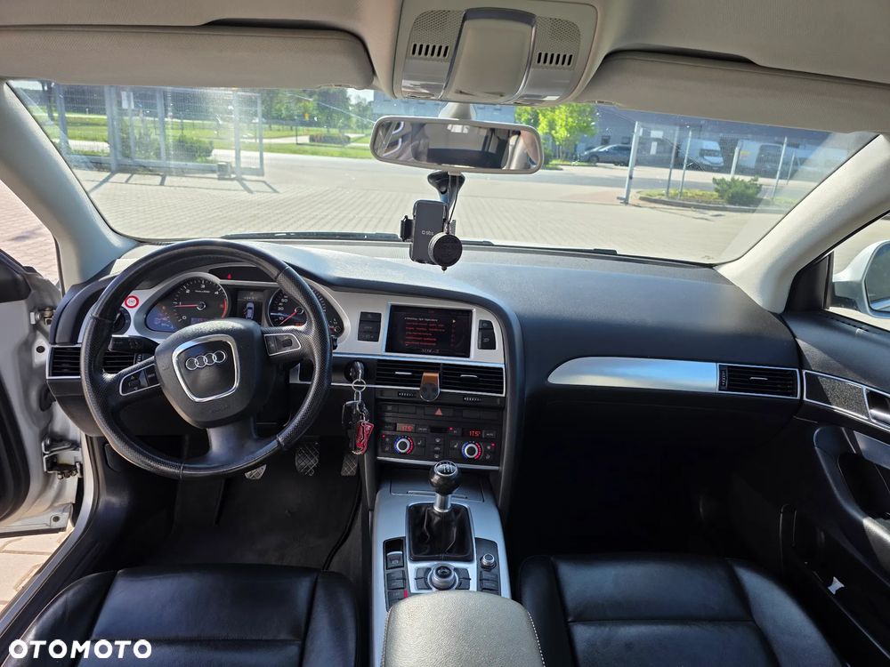 Audi A6 Avant - 10