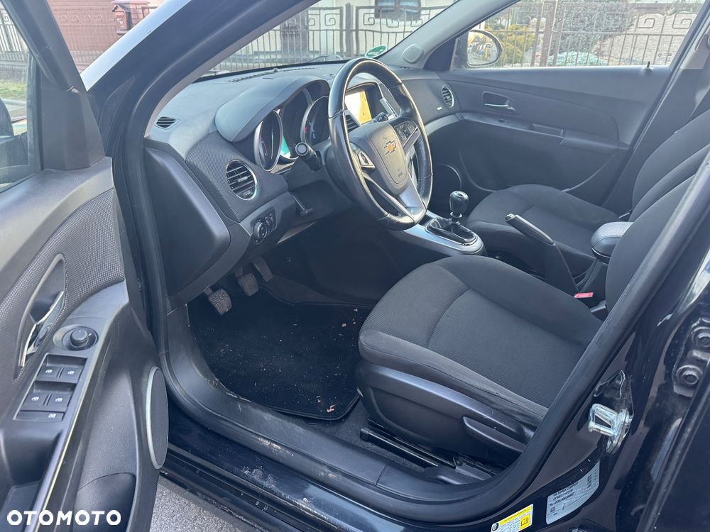 Chevrolet Cruze 1.7 D LT+ Premium - 10