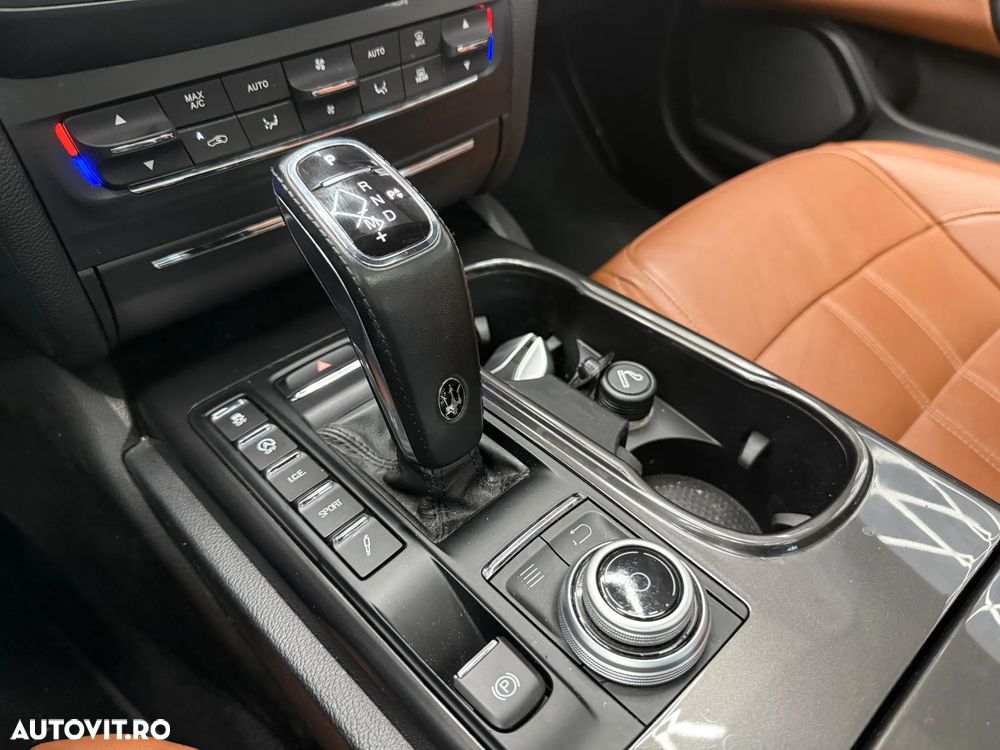 Maserati Ghibli Diesel GranSport - 15