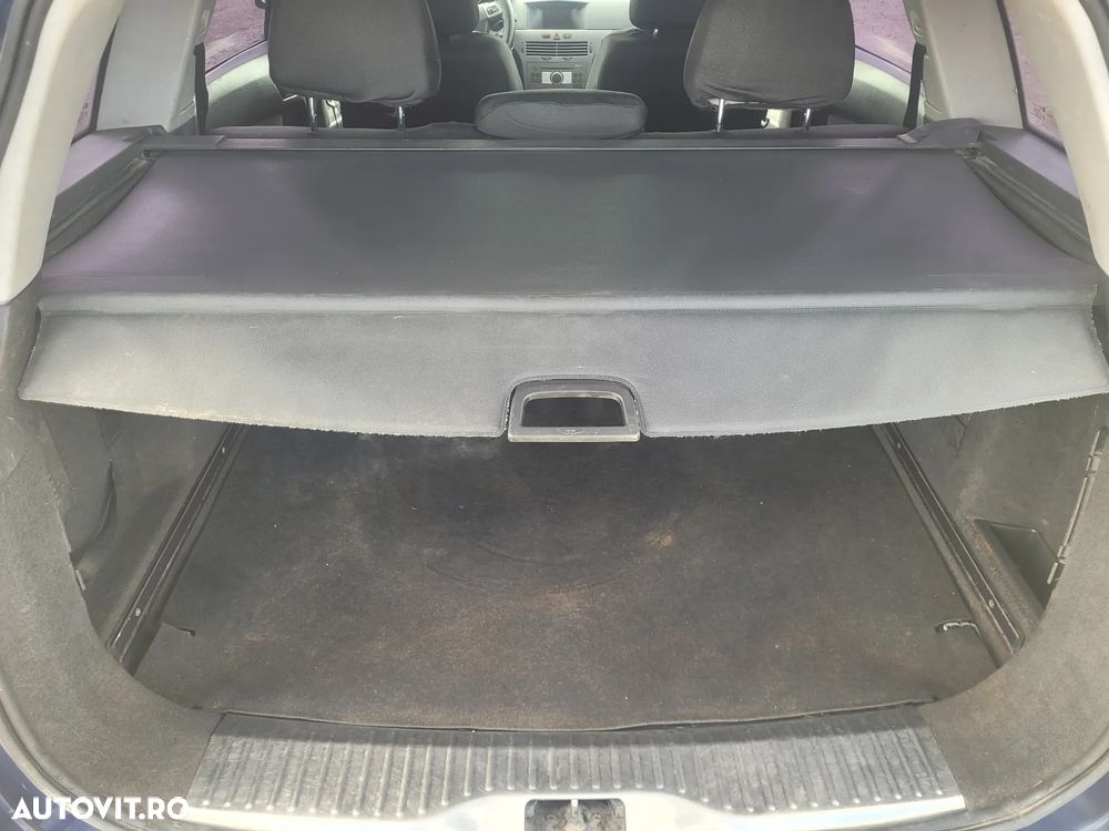 Opel Astra 1.8i Enjoy - 10