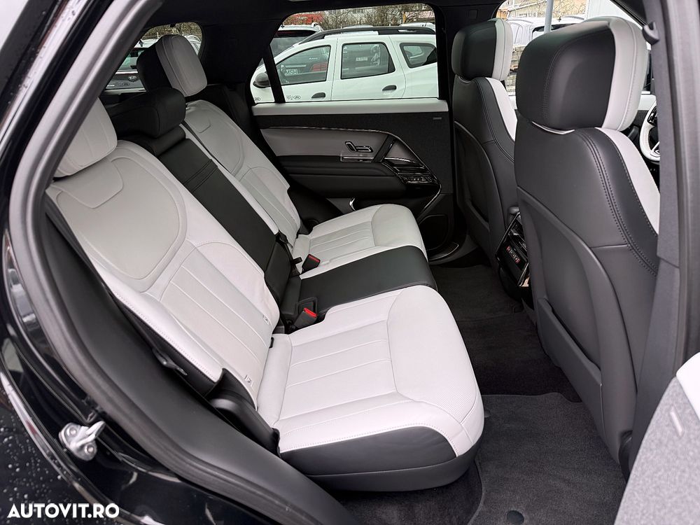 Land Rover Range Rover Sport 3.0 I6 D250 MHEV Dynamic SE - 22