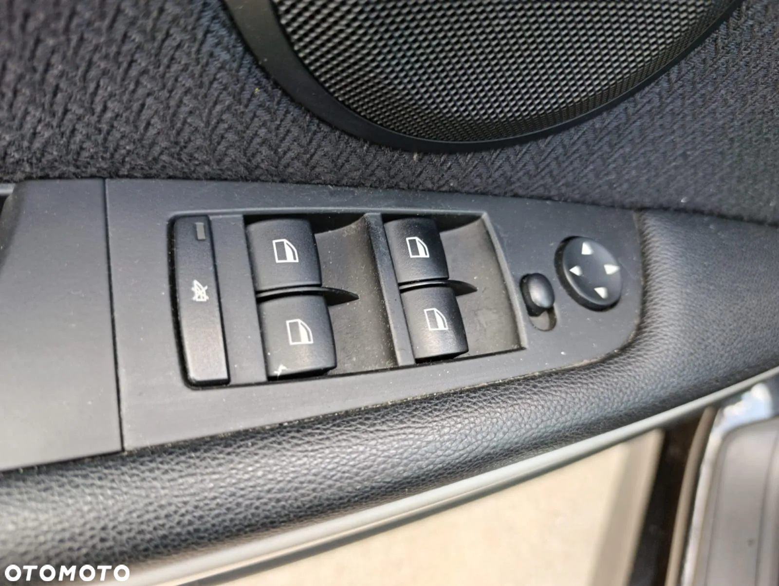 BMW Seria 3 320i Touring - 4