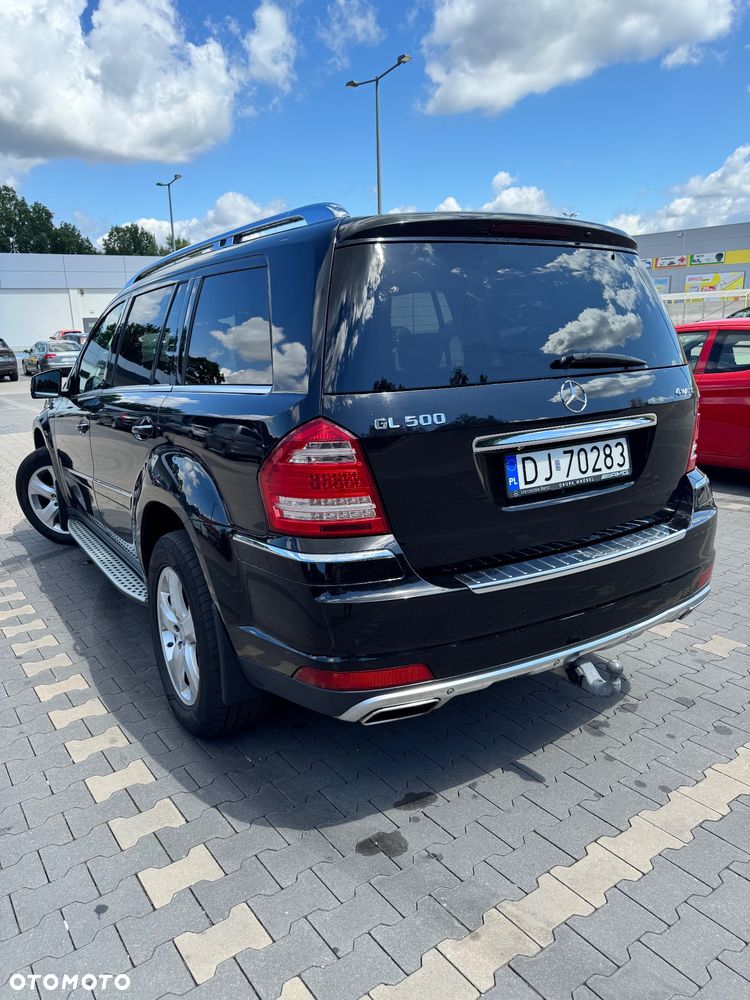 Mercedes-Benz GL 500 4Matic 7G-TRONIC - 7