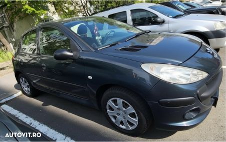 Peugeot 206 Plus 1.4 E - 4