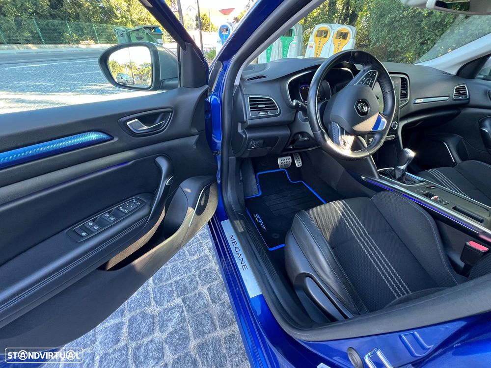Renault Mégane TCe 160 GPF EDC R.S. LINE - 8