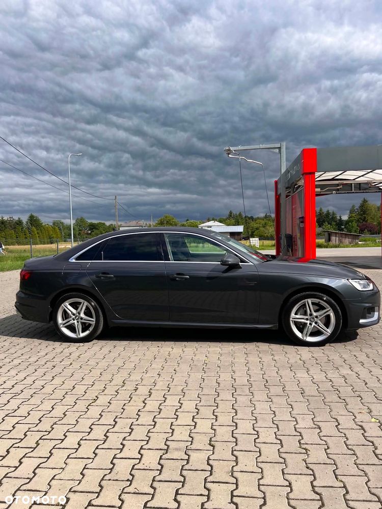 Audi A4 Limousine 40 TDI Quattro Advanced S tronic - 4